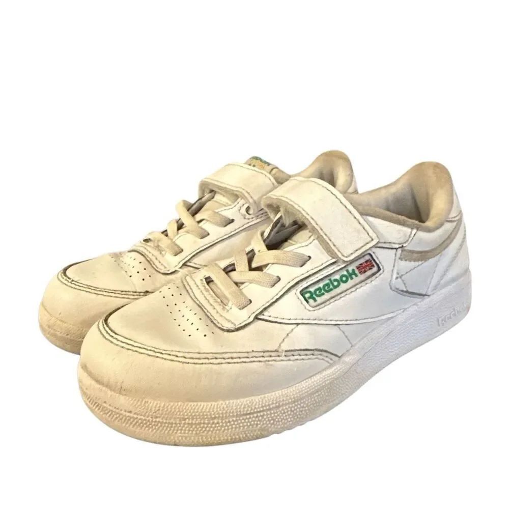 Reebok white club tennis shoes boys size 13